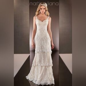Martina Liana Ivory Vintage Style Lace Wedding Dress